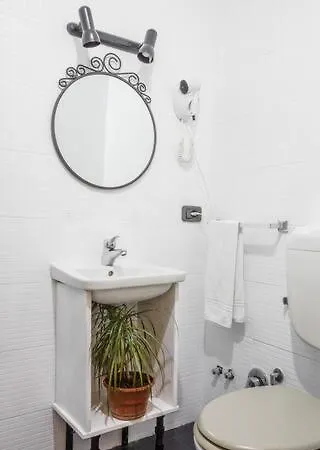 Sarah's House - Tourist * Roma