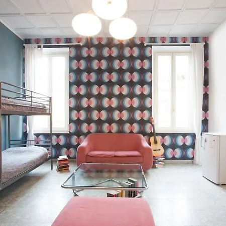 Daire Sarah's House - Tourist